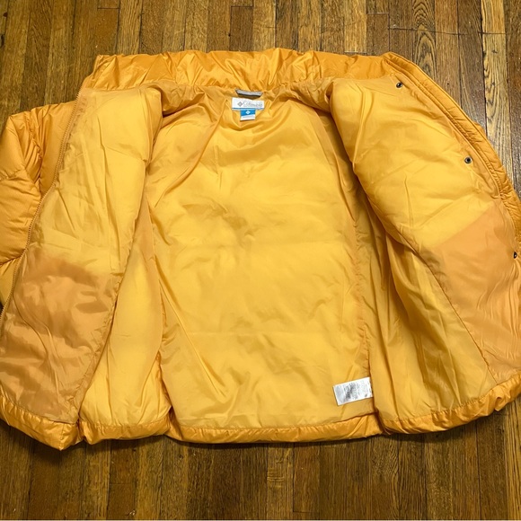 Columbia Ladies Winter Puffer Jacket - Raw Honey - Picture 3 of 6